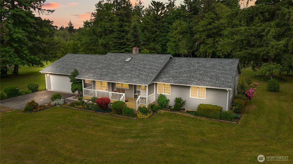 1607 Winlock Vader Road, Winlock, WA 98596