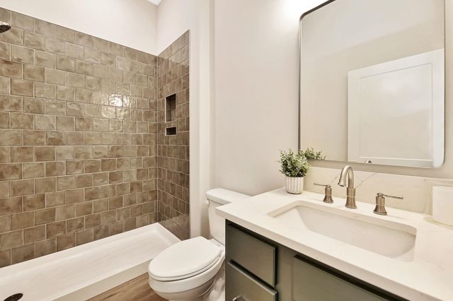 2106 W Harborlight, Wichita, KS 67204