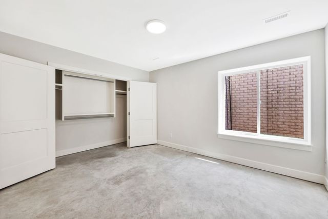 2106 W Harborlight, Wichita, KS 67204