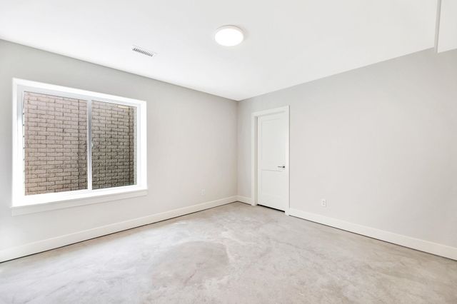 2106 W Harborlight, Wichita, KS 67204