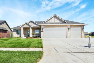 2106 W Harborlight, Wichita, KS 67204
