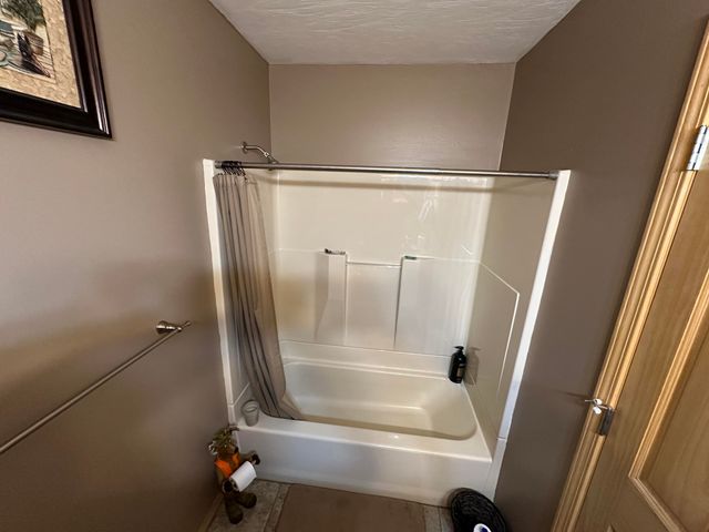 104 Willow Lane, Nixa, MO 65714