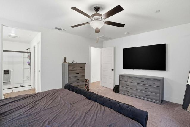 1656 Thistle Lane, Los Banos, CA 93635