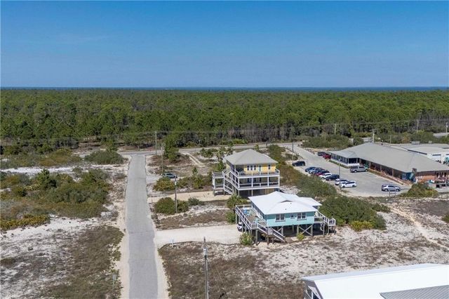 484 Our Road, Gulf Shores, AL 36542