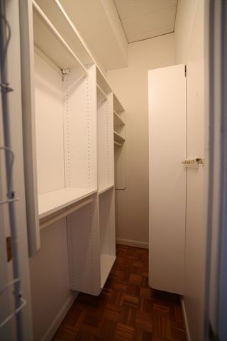 57 Broadlawn Park 14B, Newton, MA 02467