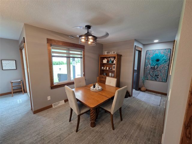 305 NW 4th Street, Greenfield, IA 50849