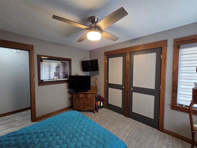 305 NW 4th Street, Greenfield, IA 50849