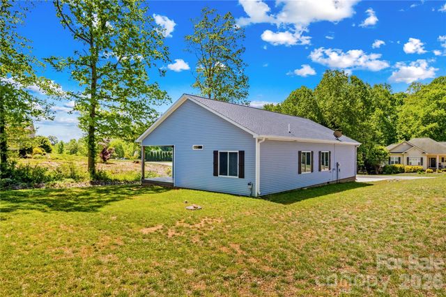 159 Foy Lane, Statesville, NC 28625