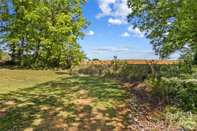 159 Foy Lane, Statesville, NC 28625