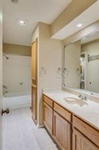 2918 Kathleen Lane, Euless, TX 76039