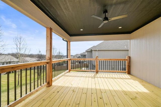 1305 N Holland Drive, Independence, MO 64056