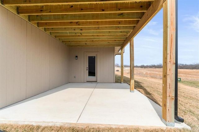 1305 N Holland Drive, Independence, MO 64056