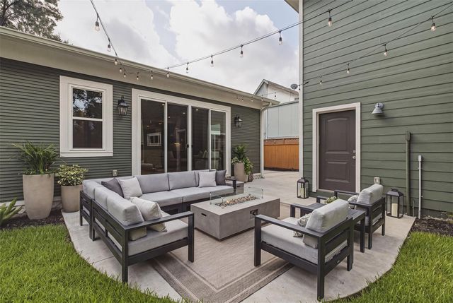 1535 Rutland Street, Houston, TX 77008
