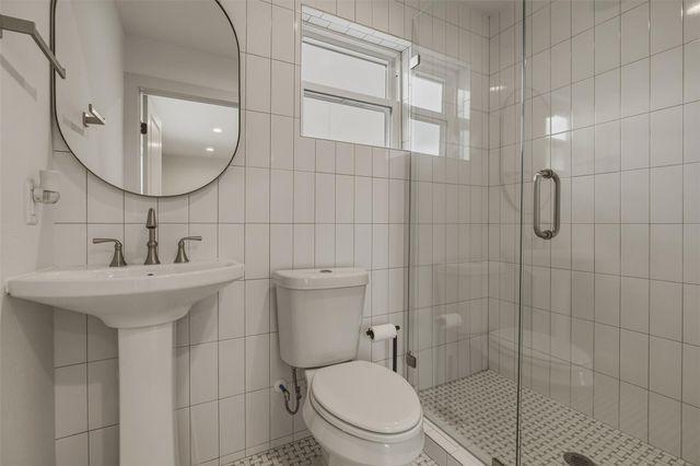 1535 Rutland Street, Houston, TX 77008
