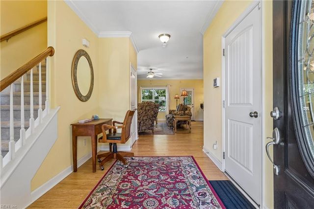 1624 Skyline DR, Norfolk, VA 23518