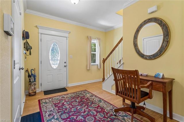 1624 Skyline DR, Norfolk, VA 23518