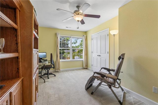 1624 Skyline DR, Norfolk, VA 23518