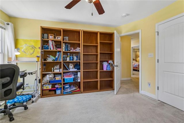 1624 Skyline DR, Norfolk, VA 23518