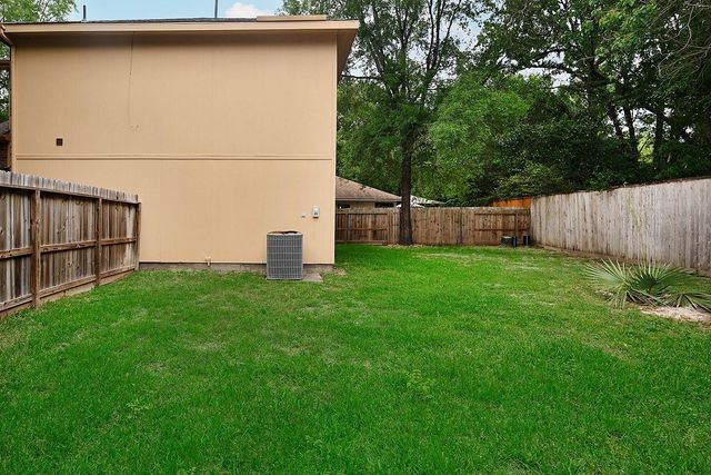 127 Hockenberry Court, The Woodlands, TX 77385