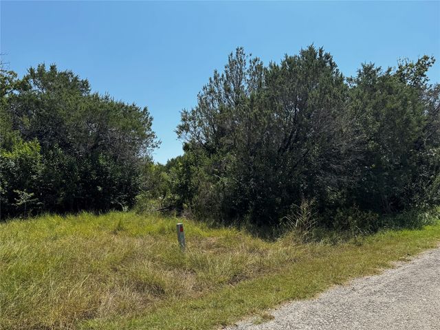 1027 Hopi Court, Granbury, TX 76048