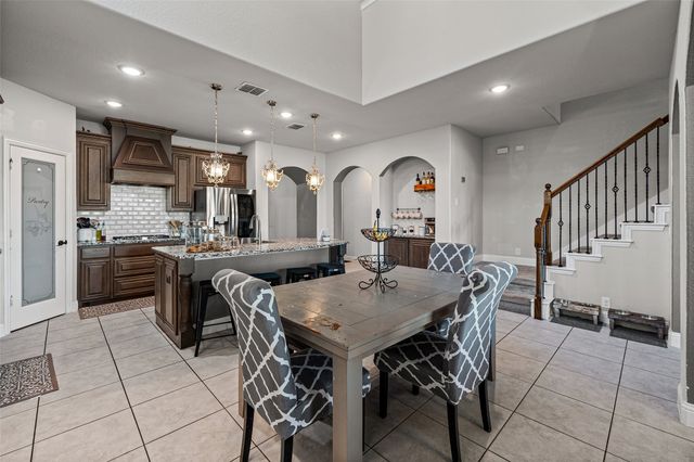 1020 Austin Drive, Godley, TX 76044