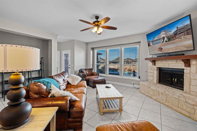 1020 Austin Drive, Godley, TX 76044