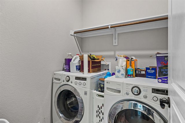 1020 Austin Drive, Godley, TX 76044