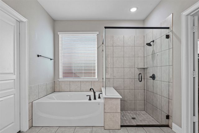 1020 Austin Drive, Godley, TX 76044