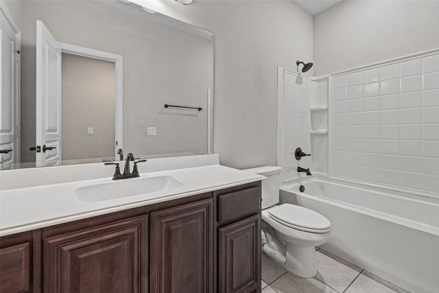 1020 Austin Drive, Godley, TX 76044