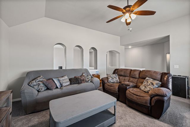 1020 Austin Drive, Godley, TX 76044