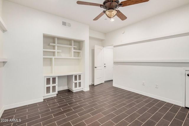 5550 N 16TH Street 114, Phoenix, AZ 85016