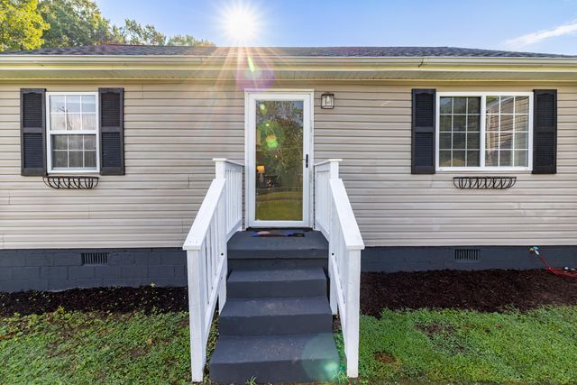 141 Key West Avenue, Rossville, GA 30741