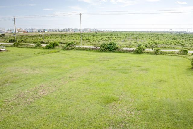 0 N Gafftoppers, Galveston, TX 77554