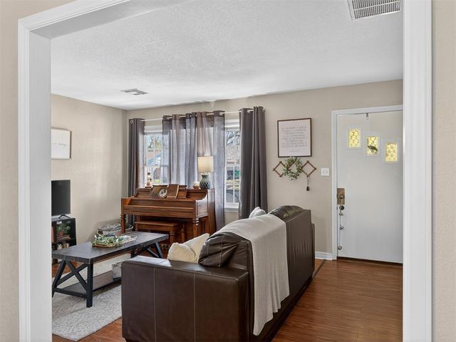 3417 Pioneer Street, Oklahoma City, OK 73107
