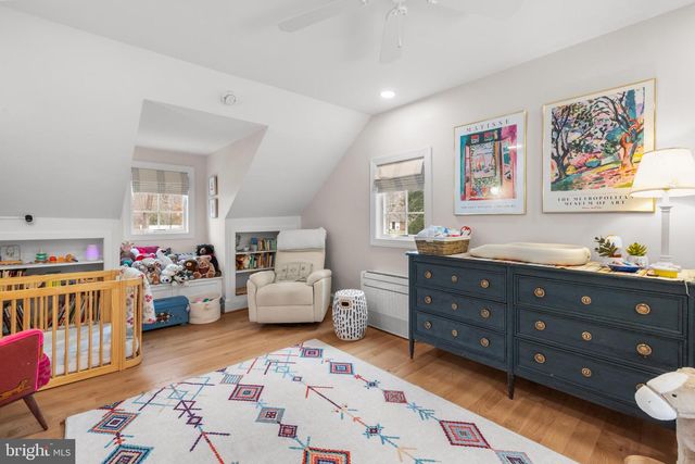 4004 ESTABROOK DR, Annandale, VA 22003