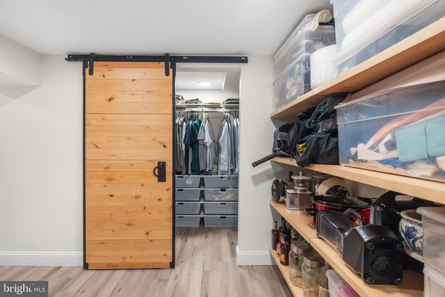 4004 ESTABROOK DR, Annandale, VA 22003