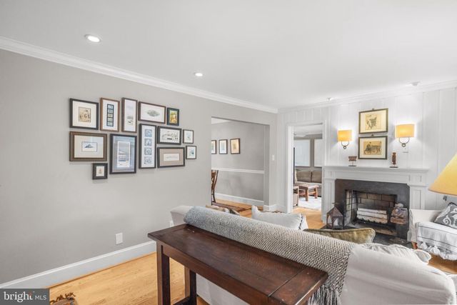 4004 ESTABROOK DR, Annandale, VA 22003