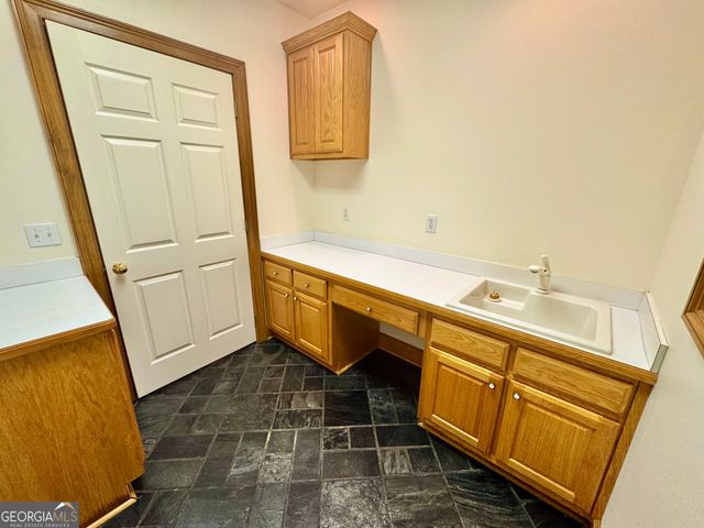 1310 Deerwood Drive, Madison, GA 30650