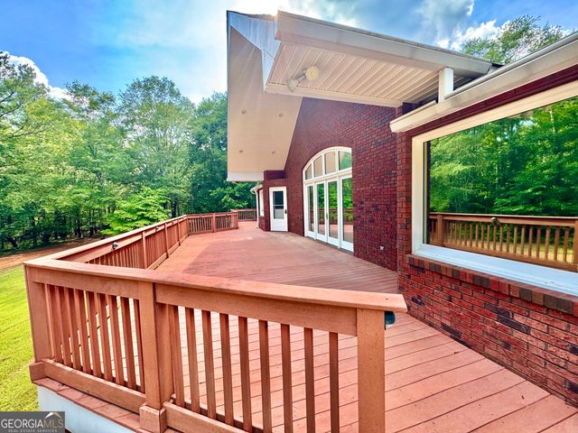 1310 Deerwood Drive, Madison, GA 30650