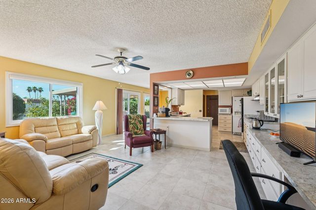 9843 W WRANGLER Drive, Sun City, AZ 85373