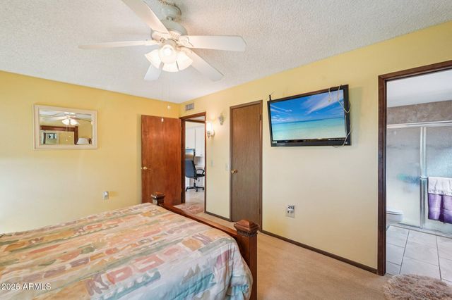 9843 W WRANGLER Drive, Sun City, AZ 85373