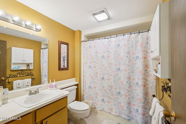 9843 W WRANGLER Drive, Sun City, AZ 85373