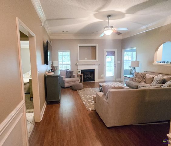 102 Woodward Pass, Kathleen, GA 31047