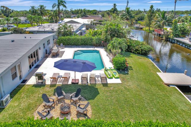 6821 Kingston Drive, Lake Worth, FL 33462