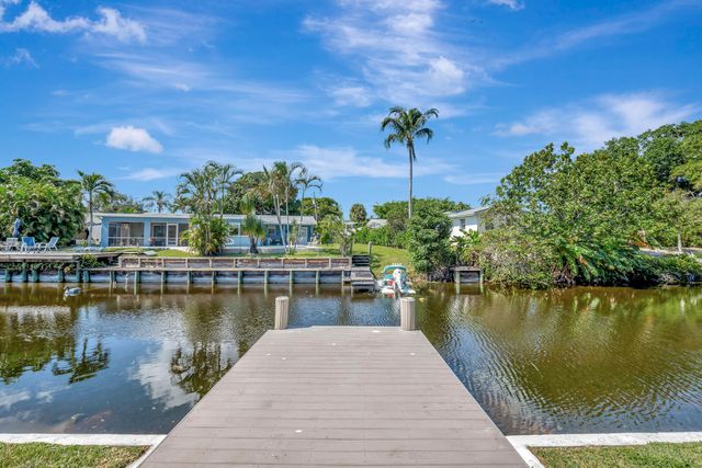 6821 Kingston Drive, Lake Worth, FL 33462