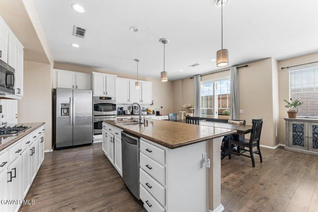 1234 Wellington Drive, Palmdale, CA 93551