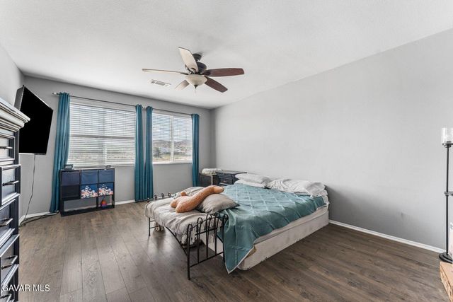 1234 Wellington Drive, Palmdale, CA 93551