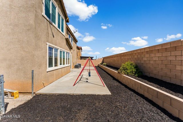 1234 Wellington Drive, Palmdale, CA 93551