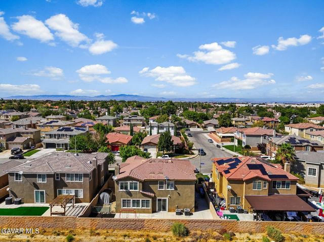 1234 Wellington Drive, Palmdale, CA 93551