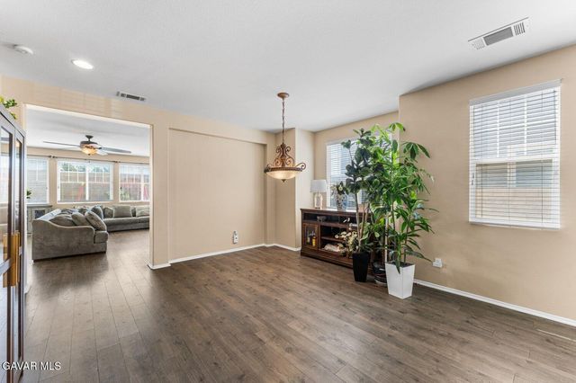 1234 Wellington Drive, Palmdale, CA 93551